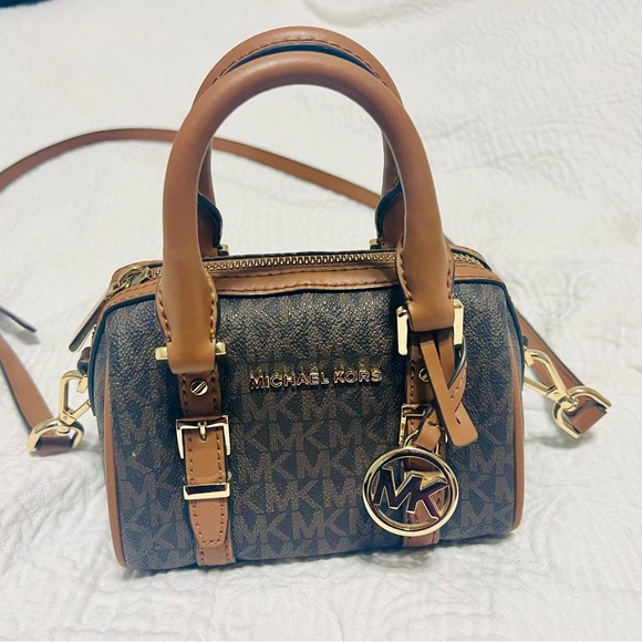 MICHAEL Michael Kors Bags Michael Kors Bedford Legacy Extra Small
